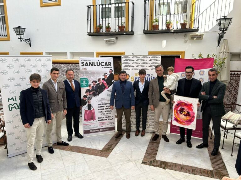 Les personnalités se réunissent à Sanlúcar en faveur de l'Association Mon Neveu Manuel