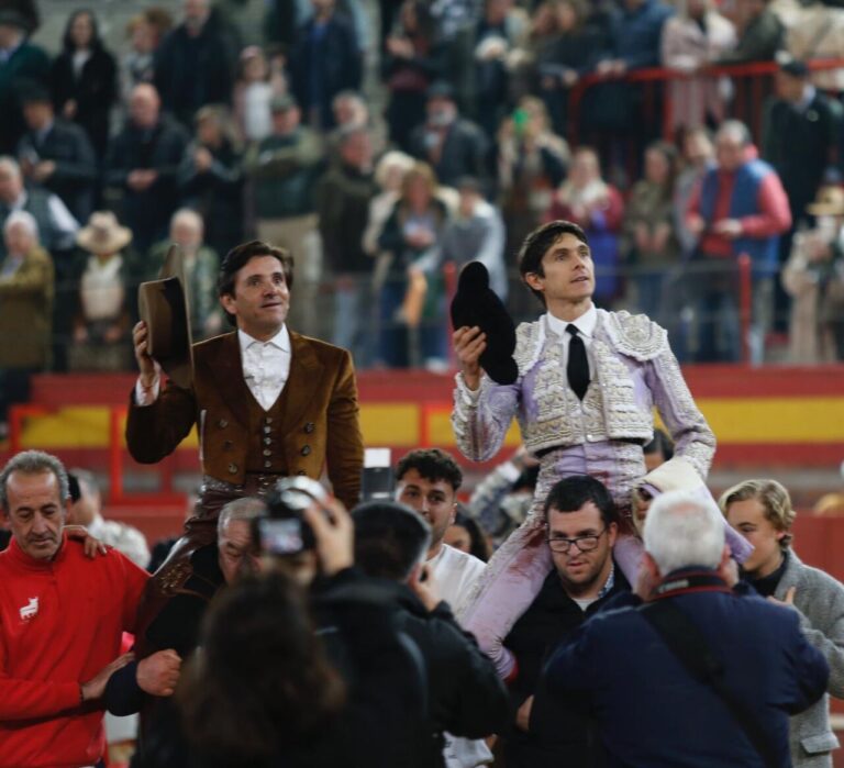 Castella et Ventura rejoignent la fête à Valdemorillo