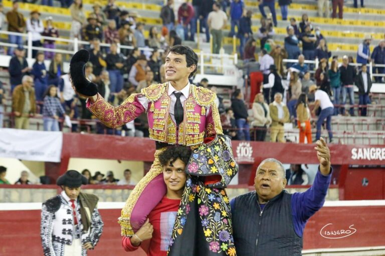Isaac Fonseca triomphe dans la course bénéfique de Morelia