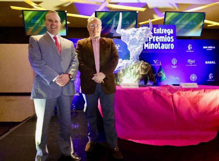 La Peña Taurina 432 récompensera les gagnants de Plaza México