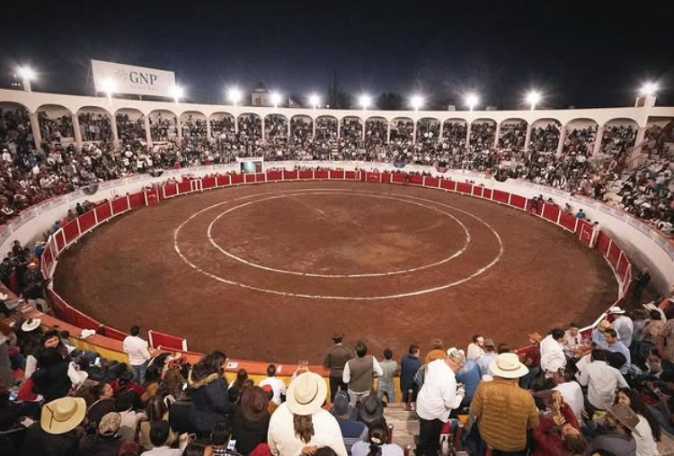 Le San Marcos Bullring présente sa grande saison de bulbing 2025