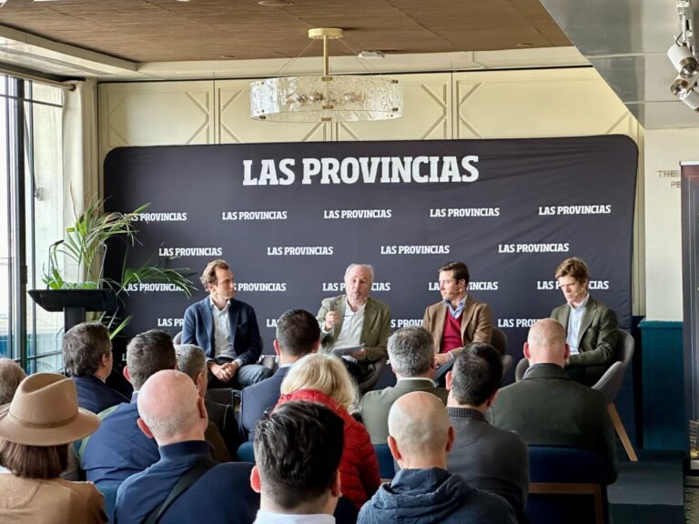 Román, Borja Jiménez et Álvaro Martínez Conradi, une liste de luxe pour la foire de Fallas