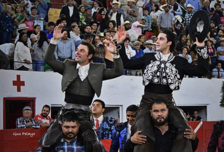 Andy Carthagène et Tarik Othon sont excités à Autlán de la Grana