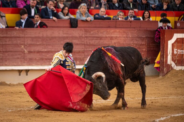 Cristian González: Un après-midi de triomphe sans épée à Castellón