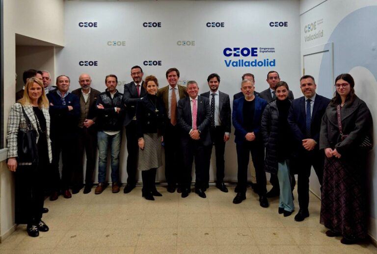 La culture culturelle d'Athenaeum 'Valladolid Taurina City' rassemble les principales entreprises de la ville