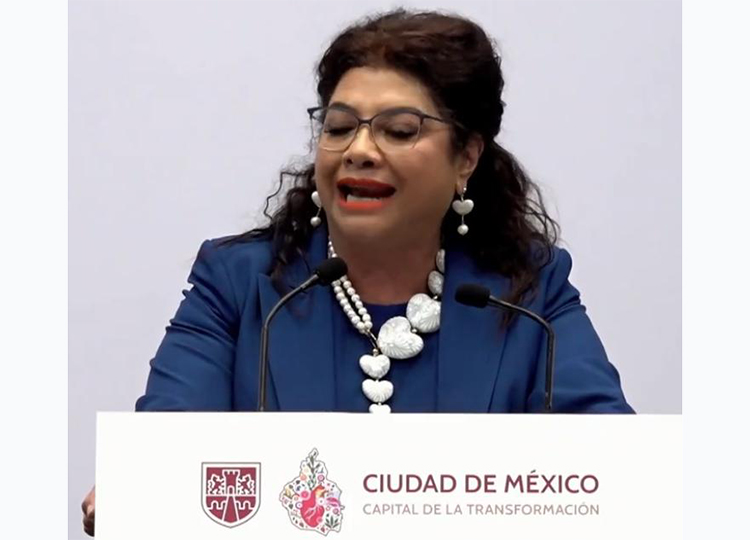 Le chef du gouvernement CDMX «  invente '' et propose un règlement de corrida: les taureaux retournent sur le terrain, la mort et les drapeaux sont interdits, les pythons sont en colère …