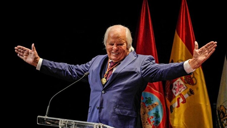 Manuel Benítez «  El Cordobés '', reconnu avec le prix II Andalou de Tauromaquia