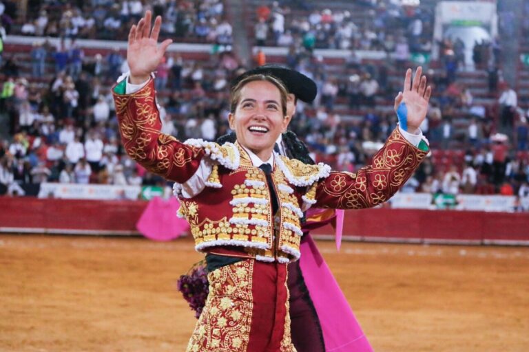 Paola San Román, le seul retour sur le ring dans le dernier de la foire anniversaire du Plaza México