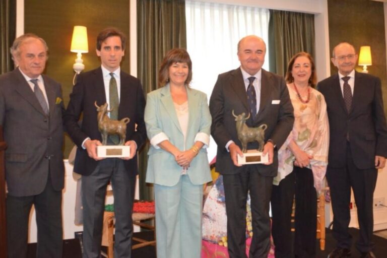 Juan Ortega et Santiago Domecq, XIV Bullfighting Awards du prestigieux hôtel Colón de Sevilla