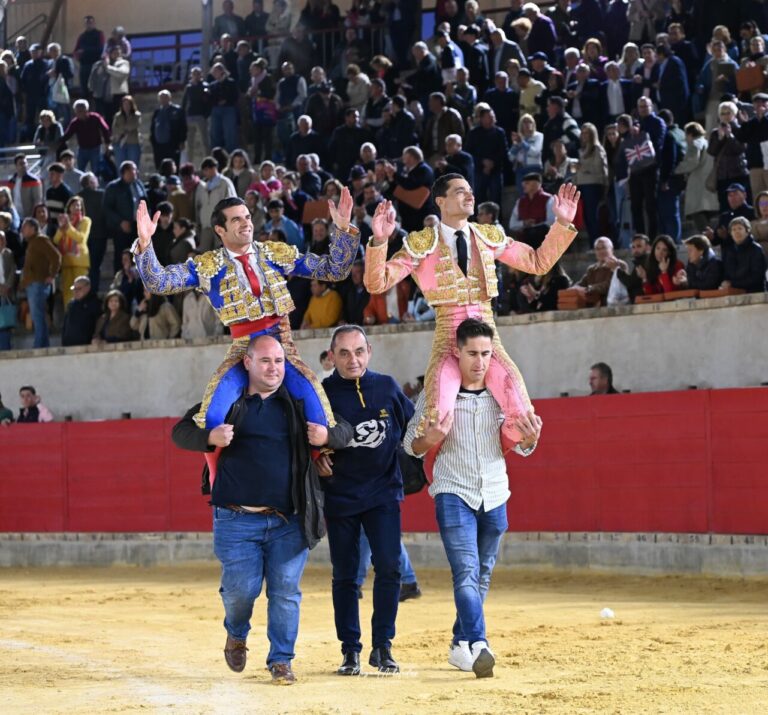 Paco Ureña et Emilio de Justo, arrondi à Lorca