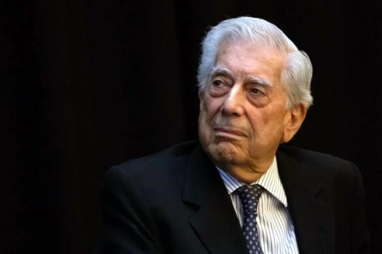 Vargas llosa et l'extinction d'une espèce