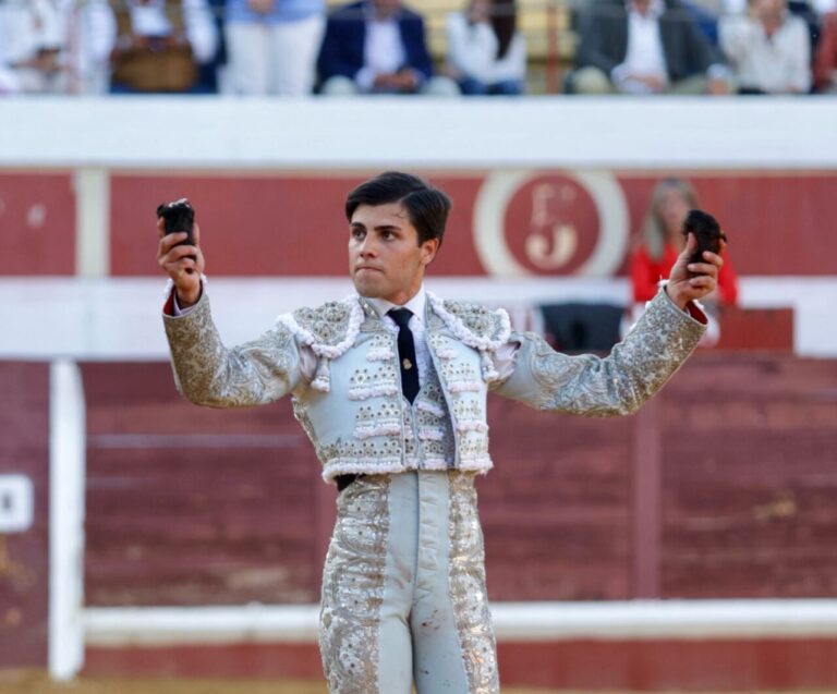 Bocanegra Fuentes, avant ses débuts à Córdoba: «  Depuis l'enfance, j'ai rêvé de cette date ''