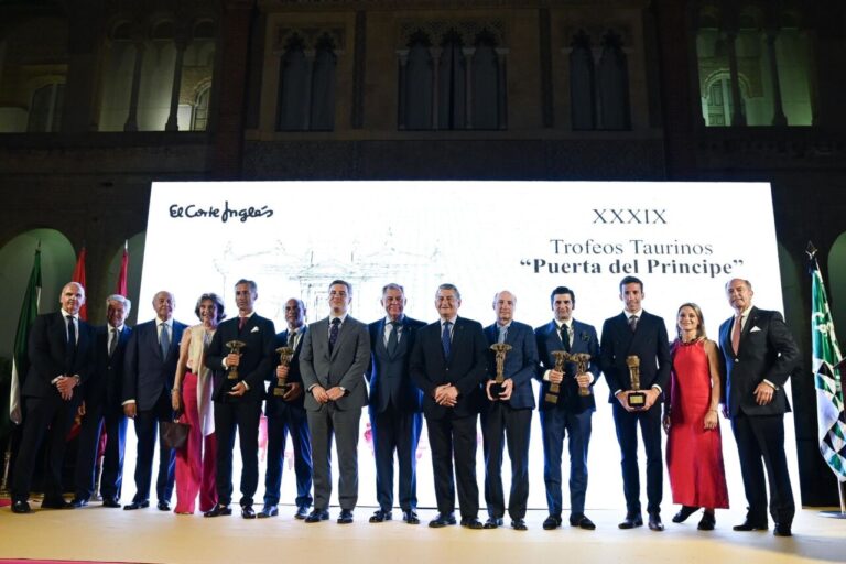David de Miranda, Morante, Pepe Moral, Juan Pedro Domecq … Vainqueurs des prix «Puerta del Príncipe» décernés par El Corte Inglés par la foire d'avril 2025