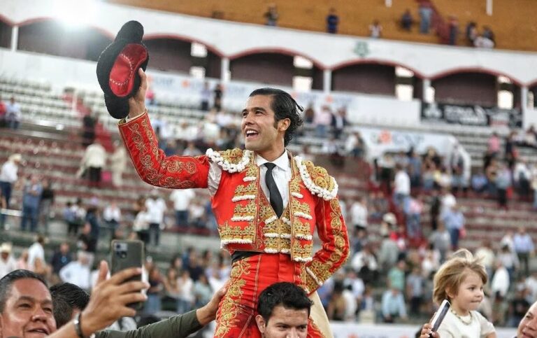 Diego San Román, avant sa confirmation à Madrid: «C'est le bon moment pour confirmer. Je porte la première étape, mais pas le retour '
