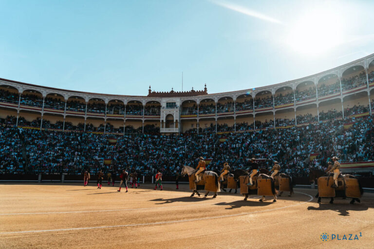 Le Cartellazo du cumage de la charité accroche les «  pas de billets ''