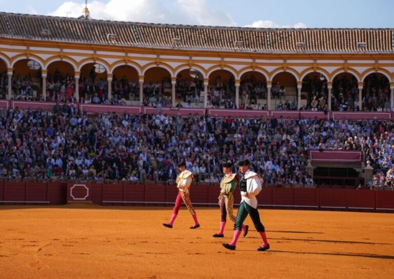 Tâche de la rotonde de Miguel Ángel Perera au Bravo Segundo, décerné avec le retour sur le ring (Direct: Séville)
