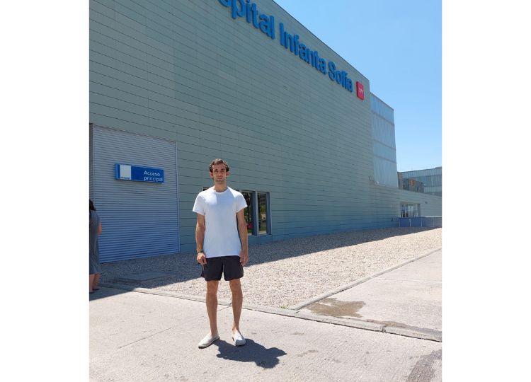 Álvaro Burdiel reçoit une libération de l'hôpital après six jours admis