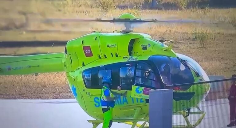 Le moment de Sergio Rollón déplacé par hélicoptère après sa très sérieuse Cornada