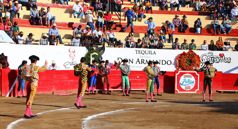 Luque, Marco, Guillermo, Andy, Javier Cuartero… aux carnavals d'Autlán de la Grana