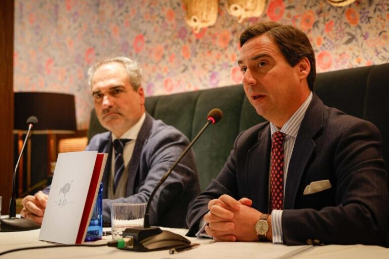 José María Garzón présentera les affiches de ses débuts à Séville le 9 février