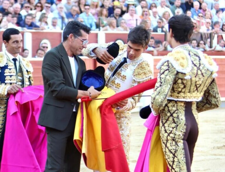 Manuel Caballero: « Je suis heureux de commencer une étape avec Martínez Erice et Gerardo Roa »