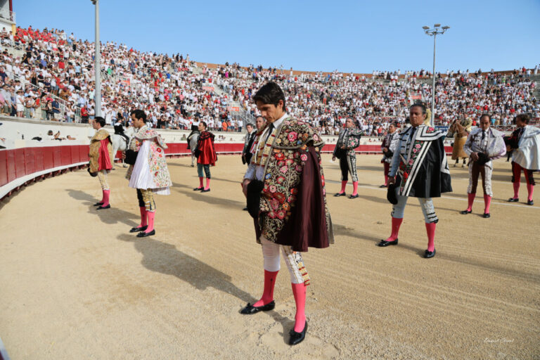 Béziers embrasse les chiffres et la jeunesse lors d'une ronde foire d'août