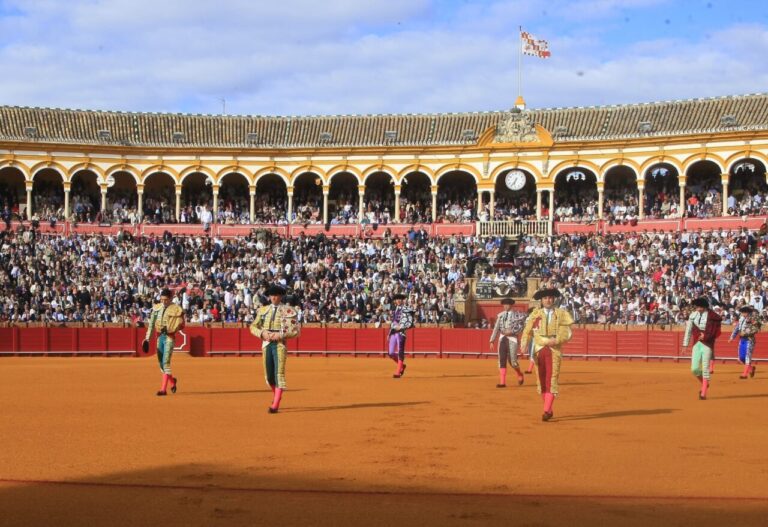 Ce sont les affiches des corridas d'engrais de Séville