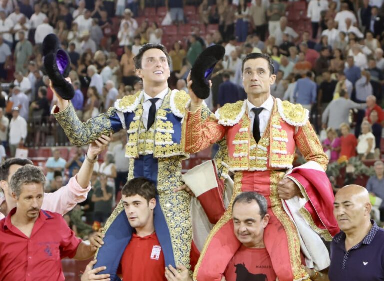 Paco Ureña et Roca Rey, main dans la main à Lorca