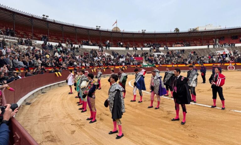 Iker de Virgilio sort sur les épaules à Castellón sans picadors