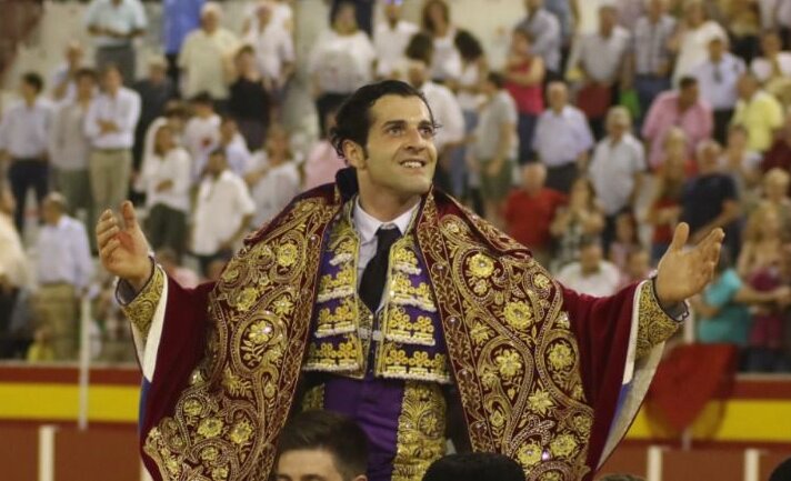 Antonio Linares, six taureaux comme seule épée pour célébrer dix ans d'alternative