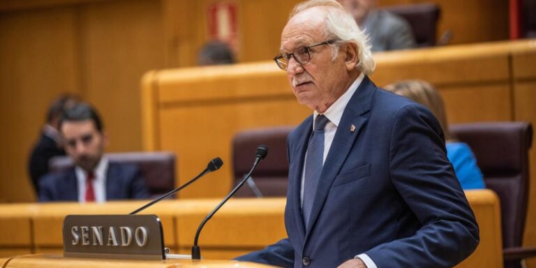 Le Sénat approuve la motion VOX pour la défense du taureau de combat et désapprouve le ministre Urtasun
