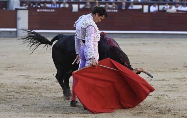 Luque sort de rien et ferme son San Isidro sur une note