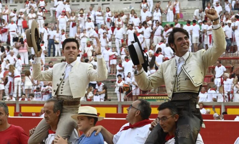 Armendáriz et Guillermo Hermoso de Mendoza défendent leur bastion de Pampelune