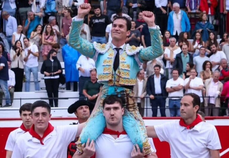 Daniel Luque, record de passes et de triomphes à Azpeitia



