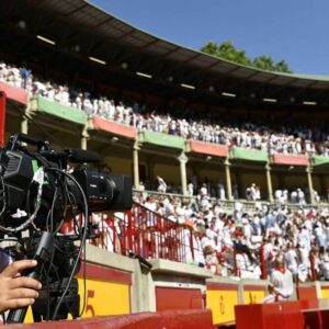 La Foire aux taureaux de Pampelune continue en direct à la télévision