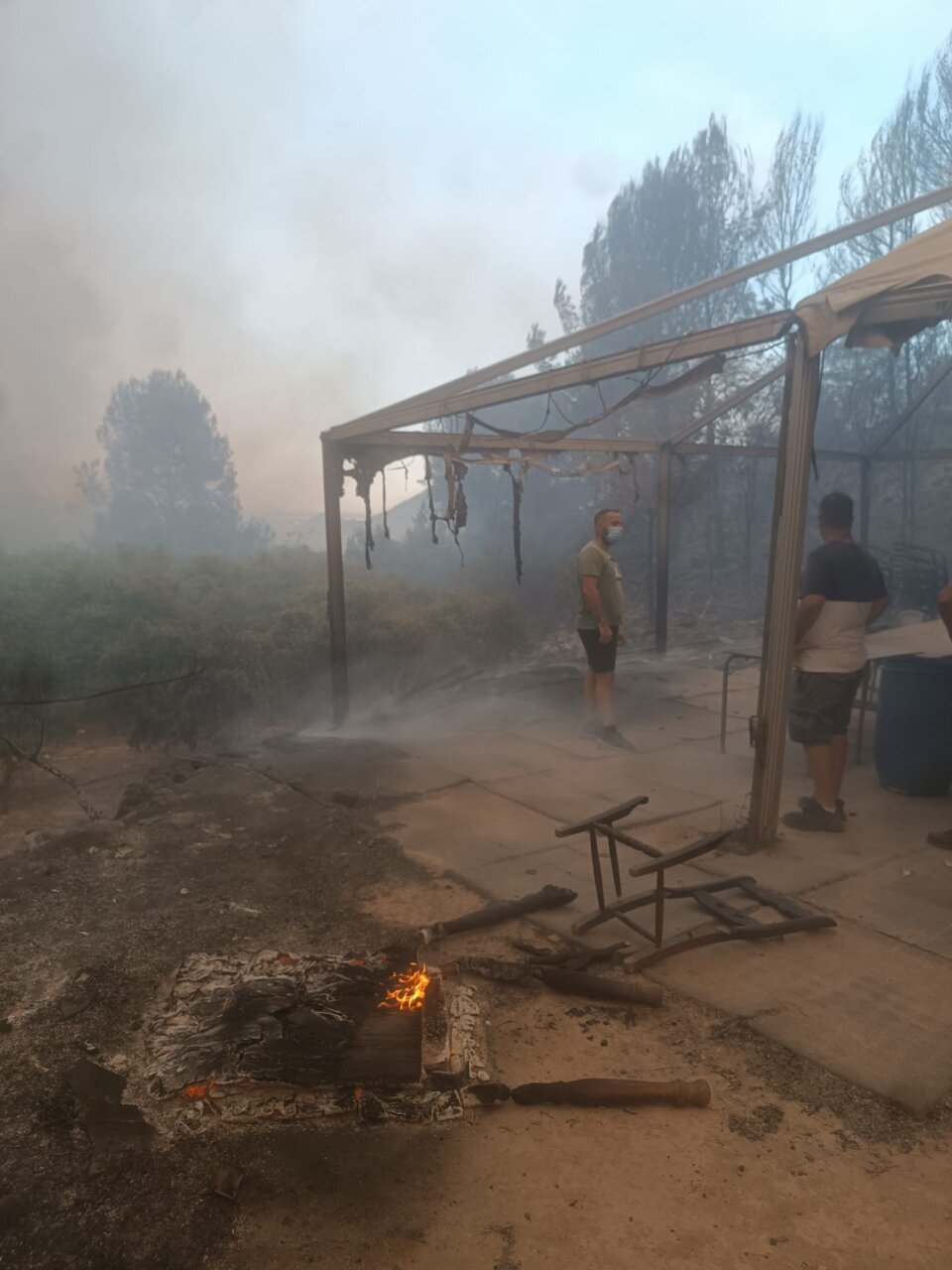 Les installations du Hnos. L'élevage d'Infantes a été complètement détruit par un incendie. 