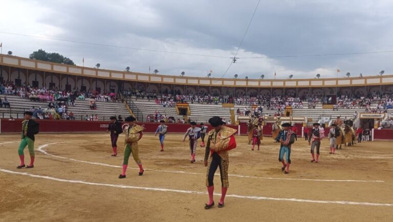 Pedro Moltaldo coupe une oreille du second à Teruel