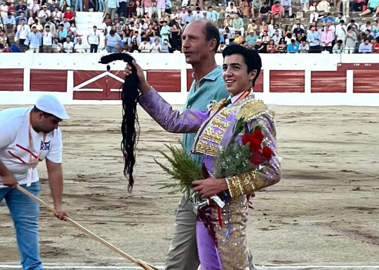 Le désordre de Marco Pérez avec le troisième de Villamarta à Linares, à qui il finit par pardonner


