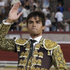 Manuel Caballero, au-dessus d'une boîte aveugle à Tarazona