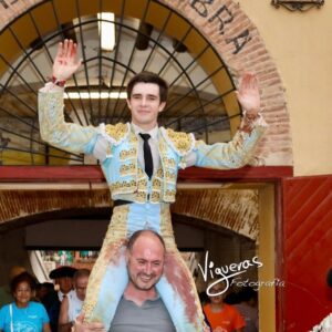 Mario Vilau continue sa séquence triomphale à Calatayud ; cinq oreilles à Cebreros….