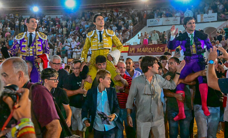 Morante, Manzanares et Roca Rey, super après-midi à Almagro


