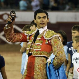 Oreille pour Ignacio Garibay à la première foire de Colmenar Viejo