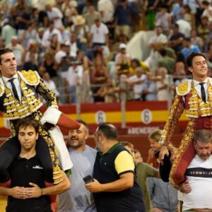 Une Roca Rey explosive triomphe avec Talavante à Almería