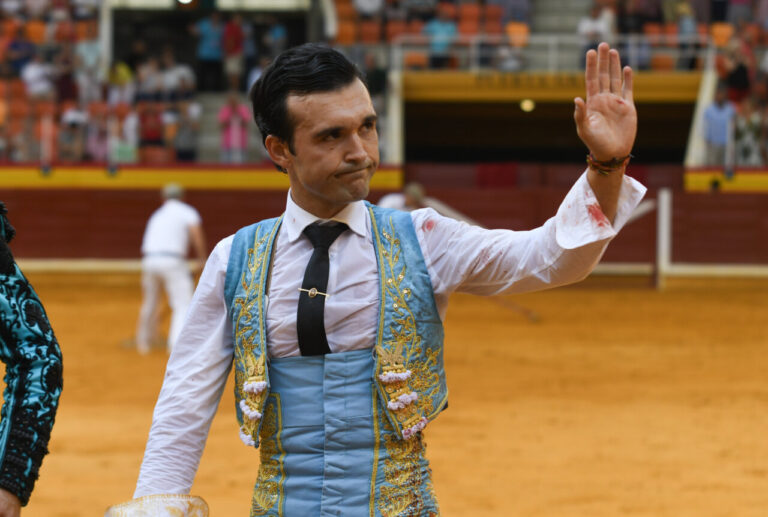 Remise de la liste restreinte en réponse à la demande du Conde de la Corte qui a blessé Cristian Pérez


