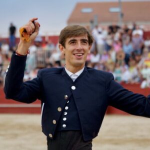 Cirugeda et Tarbelli, deux oreilles par queue de cheval à Navas del Rey ; Eugenio de Mora et Carlos Aranda triomphent à Torrenueva…