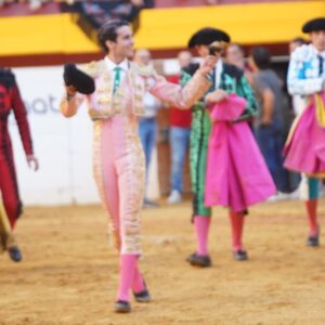 Des oreilles attentives au mérite de Gonzalo Capdevila et Marco Polope face à l'adversité à Algemesí
