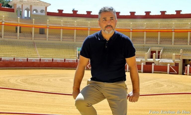 L'homme d'affaires Maximino Pérez, nommé fils adoptif de Cuenca


