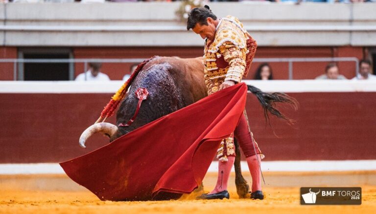 La finesse des Urdiales et la puissance de Roca Rey règnent à La Ribera