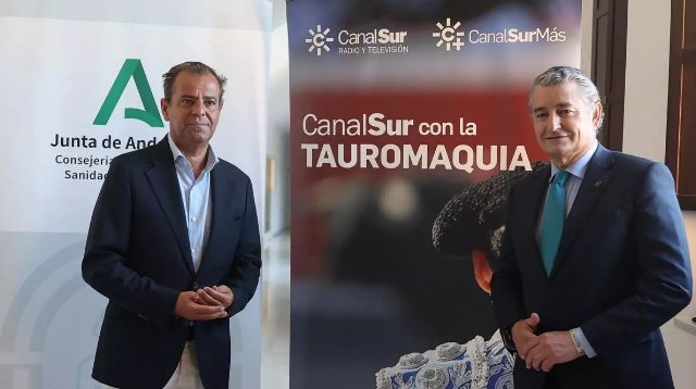 Les caméras Canal Sur, présentes à la Foire de San Miguel de Séville