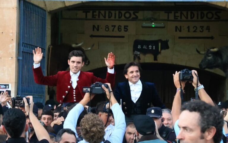 Ventura, Hermoso de Mendoza et Sánchez y Sánchez, grand spectacle à Salamanque


